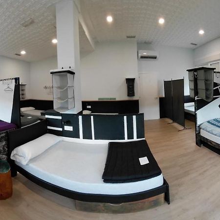 Albergue A Rotonda Redondela Eksteriør bilde